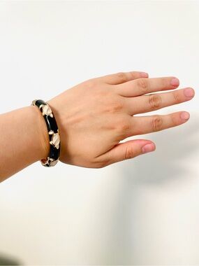 Black Enamel Turtle Clamper Bangle Bracelet